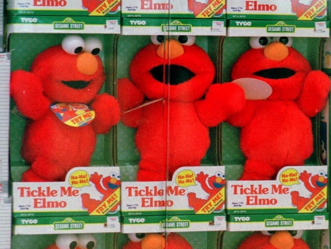 Tickle-Me-Elmo – Retro Ramblings